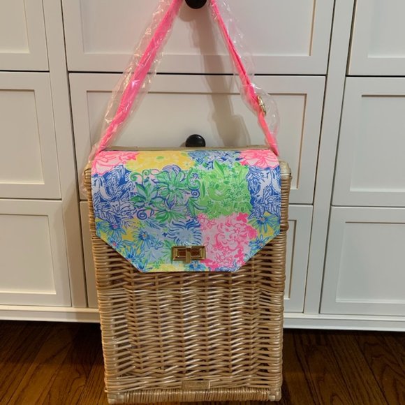 Lilly Pulitzer Wicker Wine Basket - Picture 2 of 6